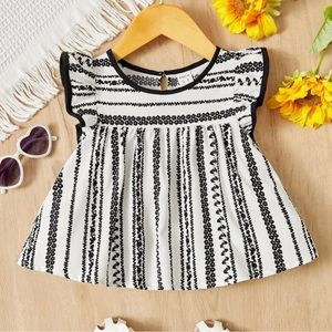 Girls toddler black & white floral striped ruffle smock blouse top - size 4Y